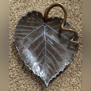 Royal Paulownia Leaf Pottery Platter